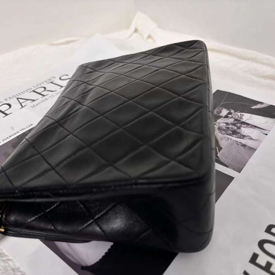 Chanel羊皮方胖子20cm 卡標塵袋齊全 經典款值得擁有-8