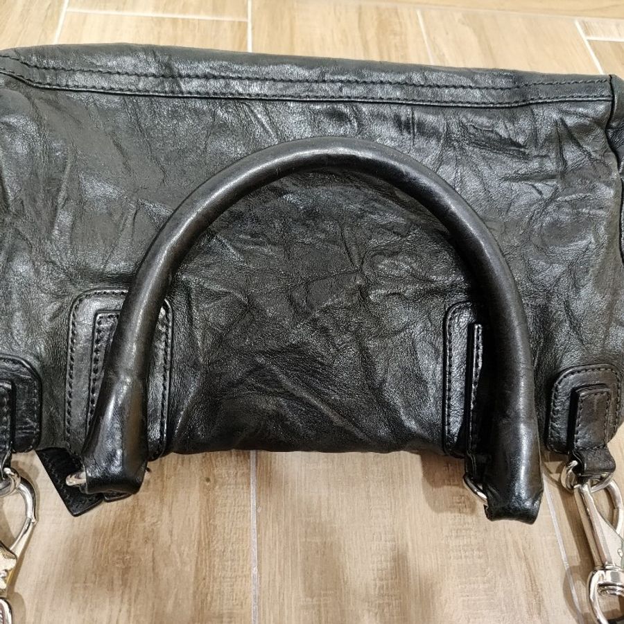 Givenchy pandora 潘朵拉黑色水洗羊皮 大容量 肩背包斜背包手提包 男包女包 多用途 出清-35