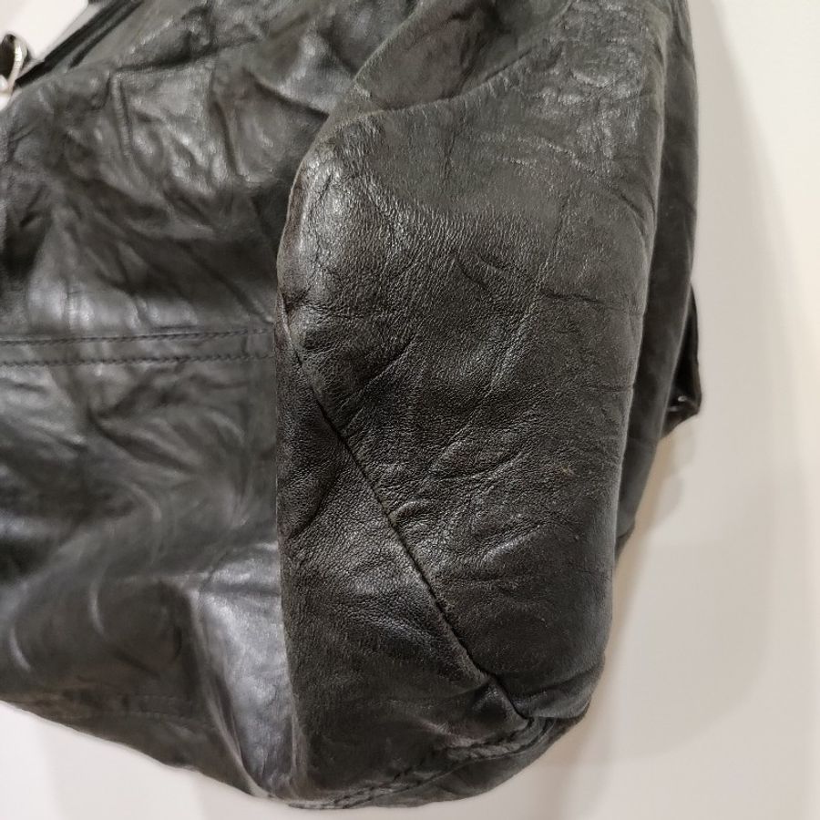 Givenchy pandora 潘朵拉黑色水洗羊皮 大容量 肩背包斜背包手提包 男包女包 多用途 出清-37