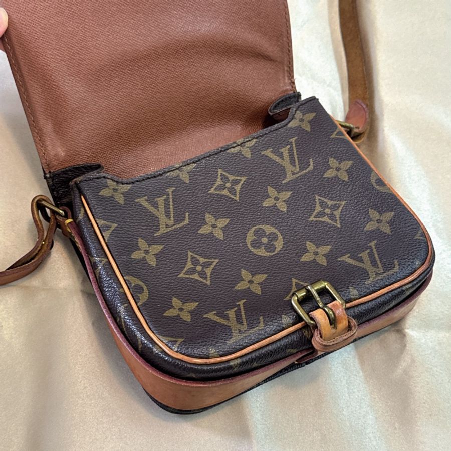 LOUIS VUITTON Monogram Mini Cartouchiere豆腐包 金扣肩背袋啡色-4