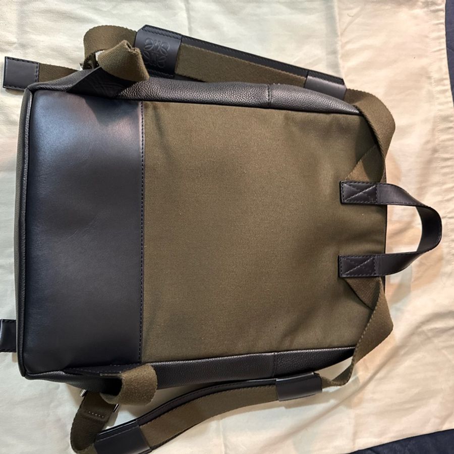 Loewe Military backpack in soft grained calfskin-4