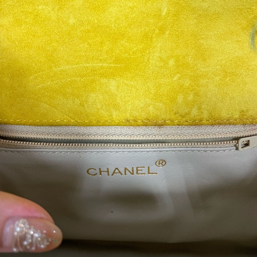 Chanel vintage 雕花手把mini handle 麂皮包 香奈兒-17
