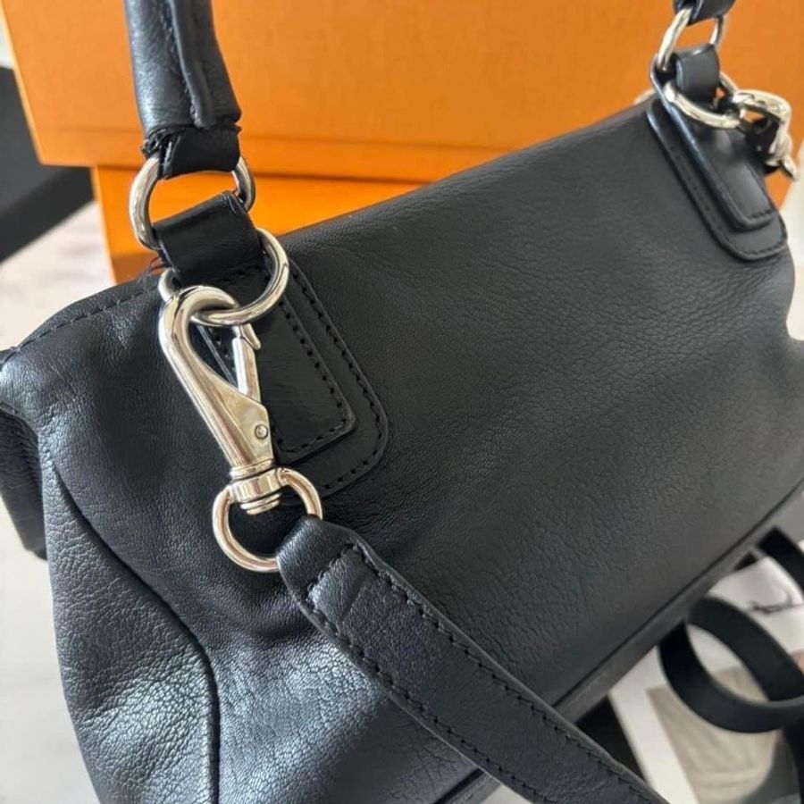 Givenchy Pandora紀梵希經典包中號黑色(9.8新)-1