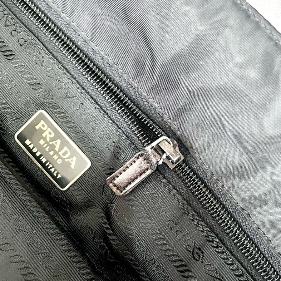 ✨Prada 黑色尼龍單肩包 托特包 Nylon Tote bag 35-26