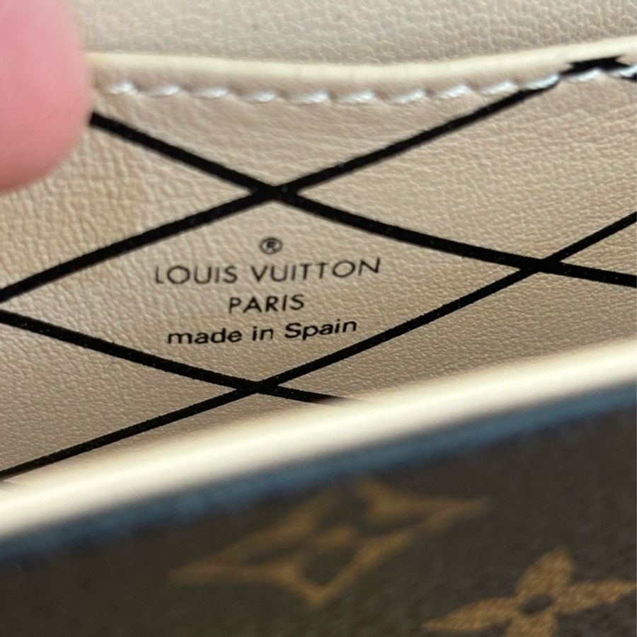 LV M62553 原花 TRUNK 鑰匙圈 KEY 手拿包 零錢包 BOX 硬箱 零錢盒-33