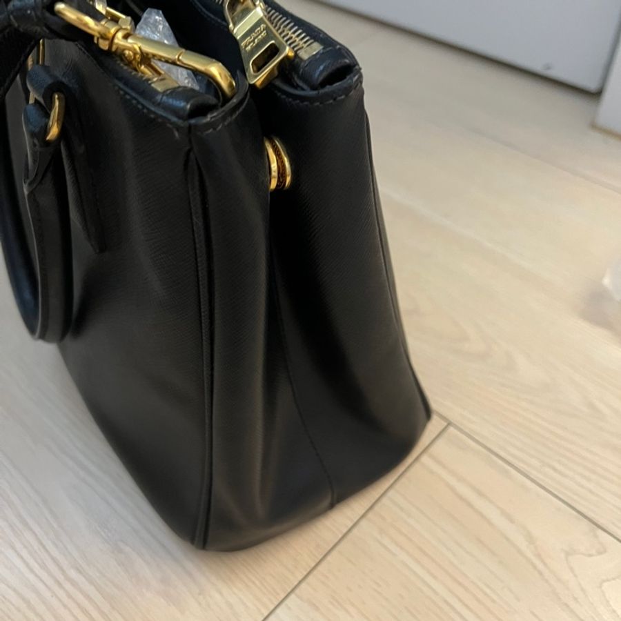 正品二手Prada Galleria Saffiano 防刮牛皮兩用包,黑色-10