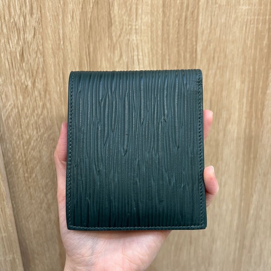Montblanc 英倫綠4810系列對開8卡短夾-4