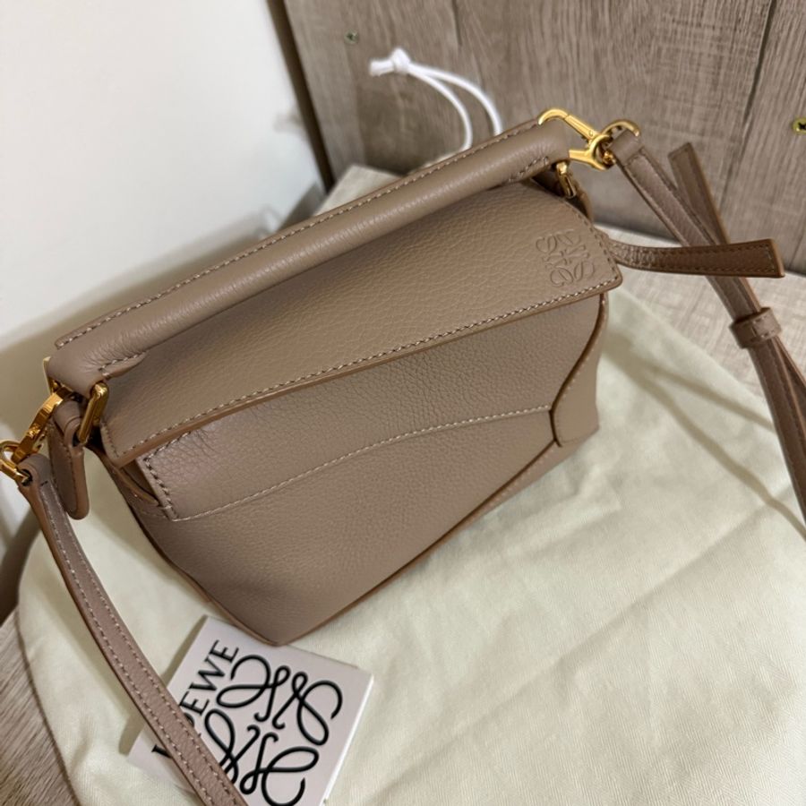 LOEWE mini puzzle-1