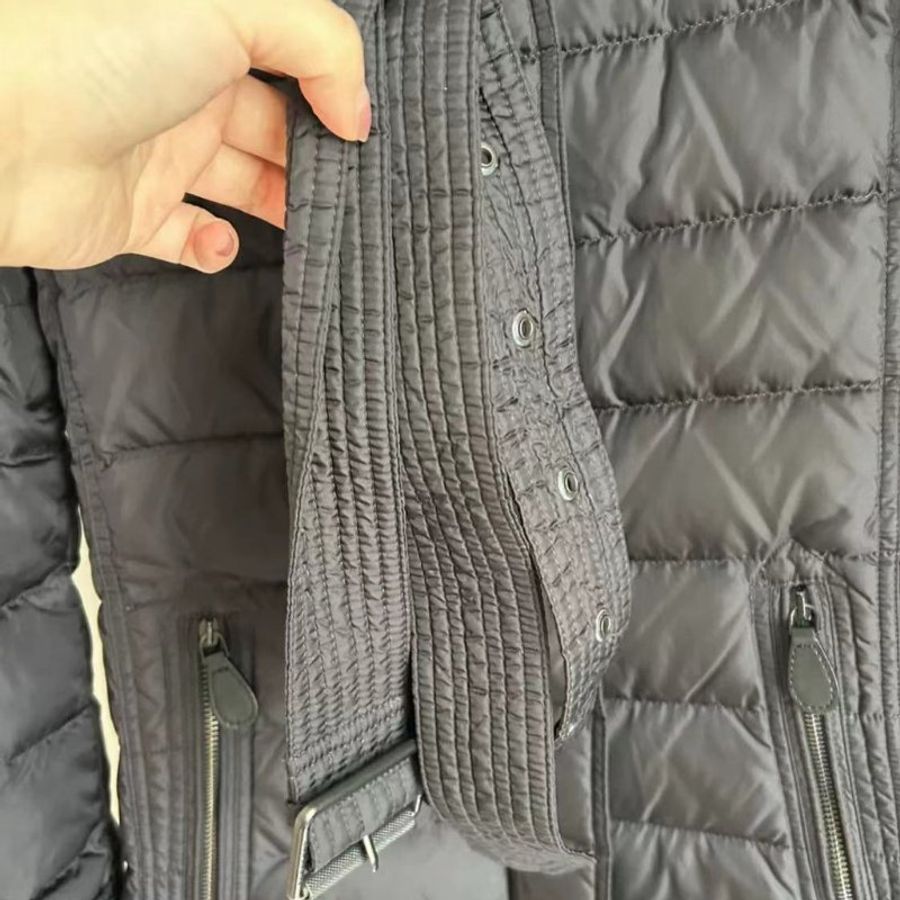 Burberry長款羽絨服外套 尺寸XS碼 胸圍92 衣長83 穿沒幾次很新-1