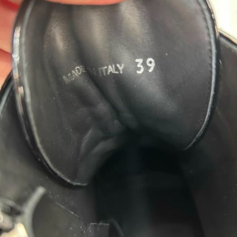 Miumiu 黑色高跟短靴 39號 原價三萬五-3