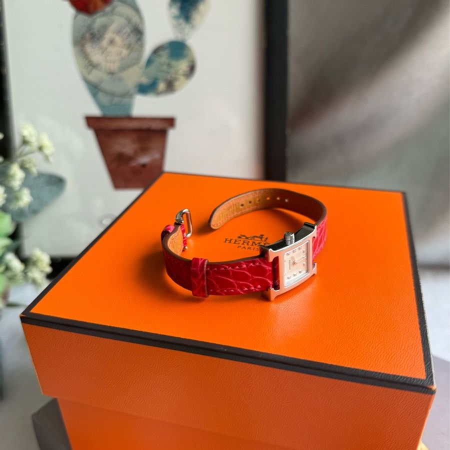 Hermes Heure H 鱷魚皮錶帶帶鑽女錶 21mm (紅色)-3