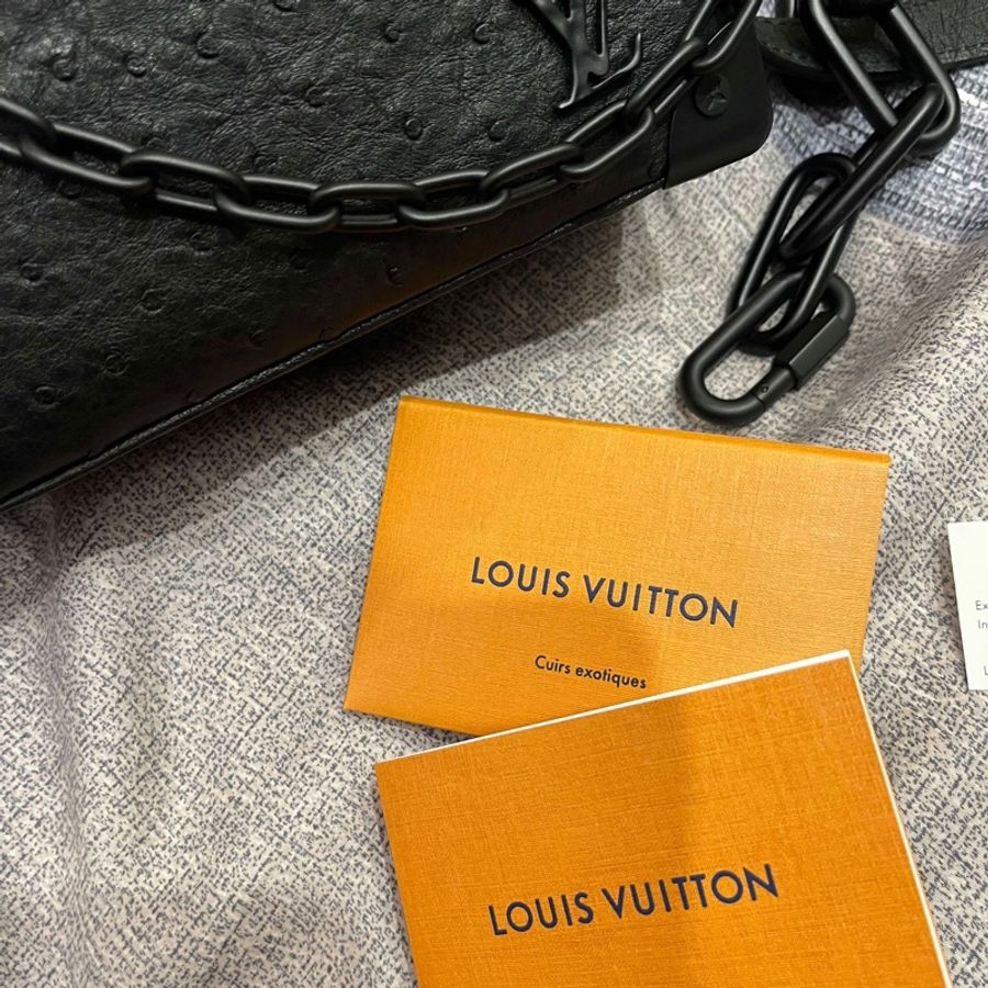 LV Pochette Soft Trunk Mini(N82245)羅馬機場限定款-3