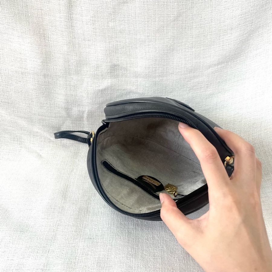 🈹️Gucci 黑色老花小圓餅 斜挎包-22