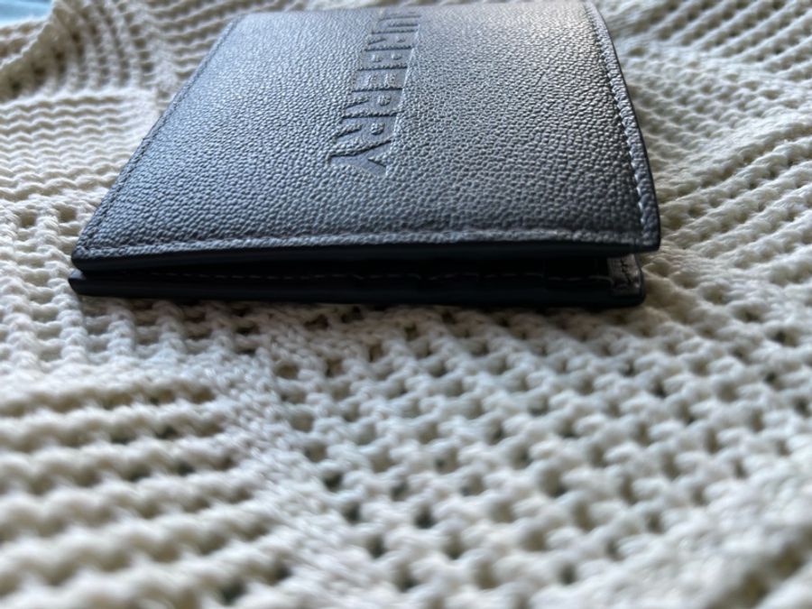 Burberry logo防刮牛皮短夾-12