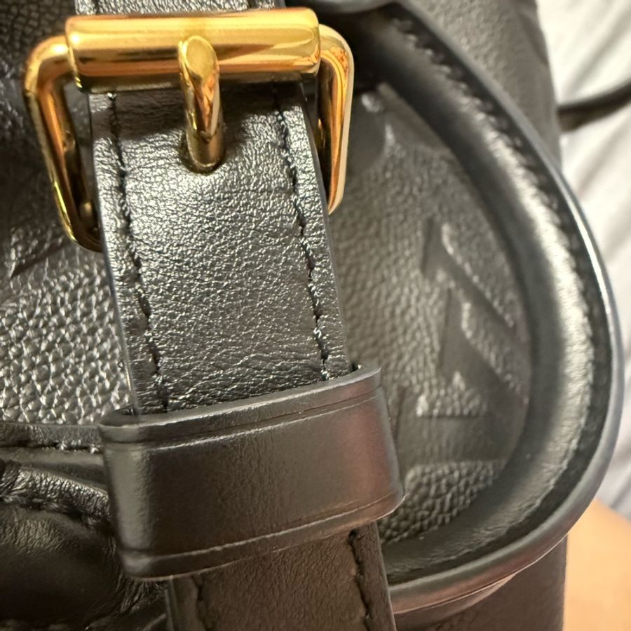 晶片款 Speedy 25 Bandouliere Monogram Empreinte 肩背包 M58951 黑色皮革-7