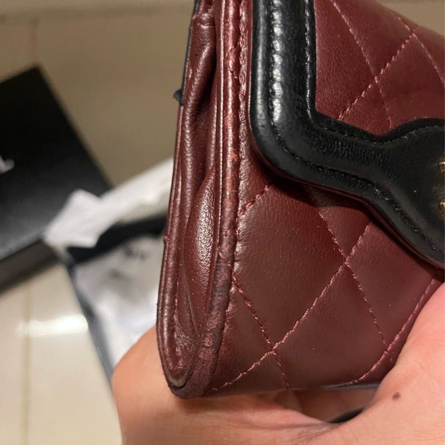 Chanel拼色金扣羊皮雙層卡包-8