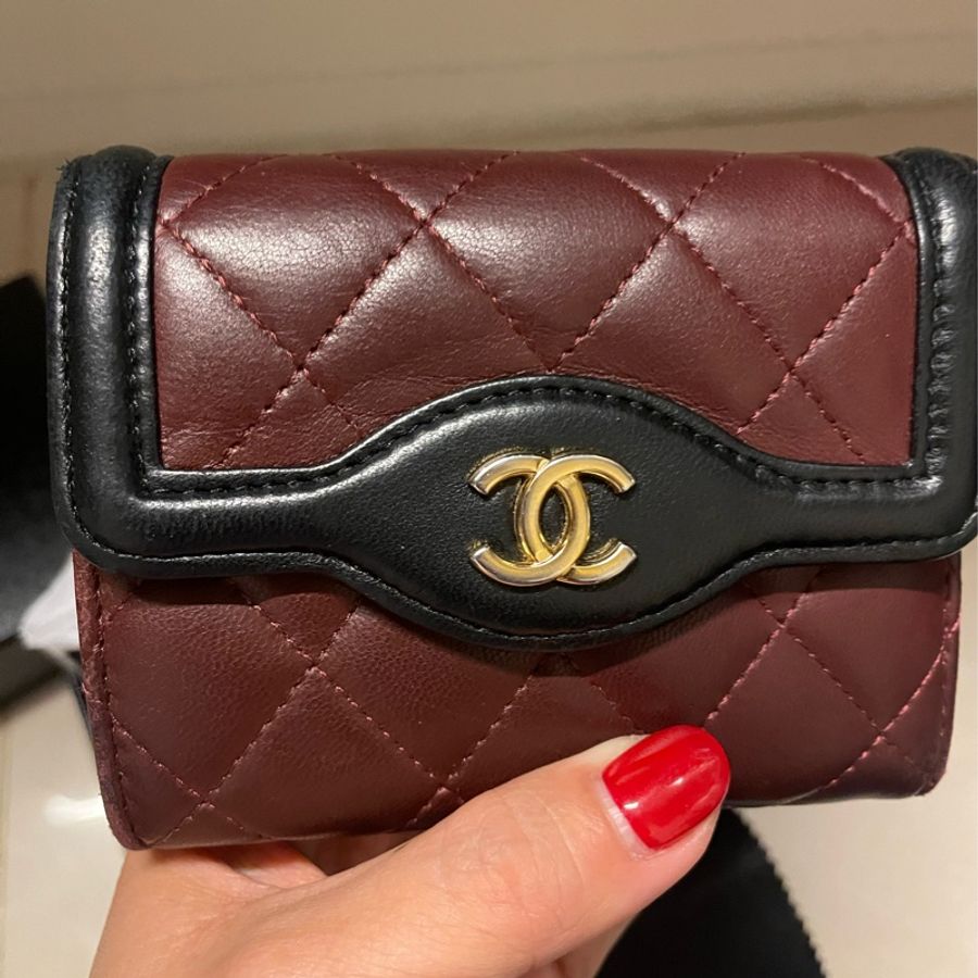 Chanel拼色金扣羊皮雙層卡包-14