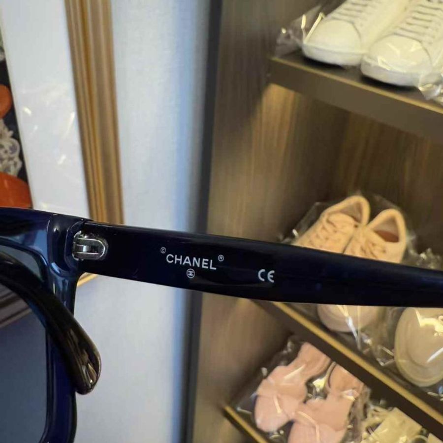 chanel 太陽眼鏡 很新-3