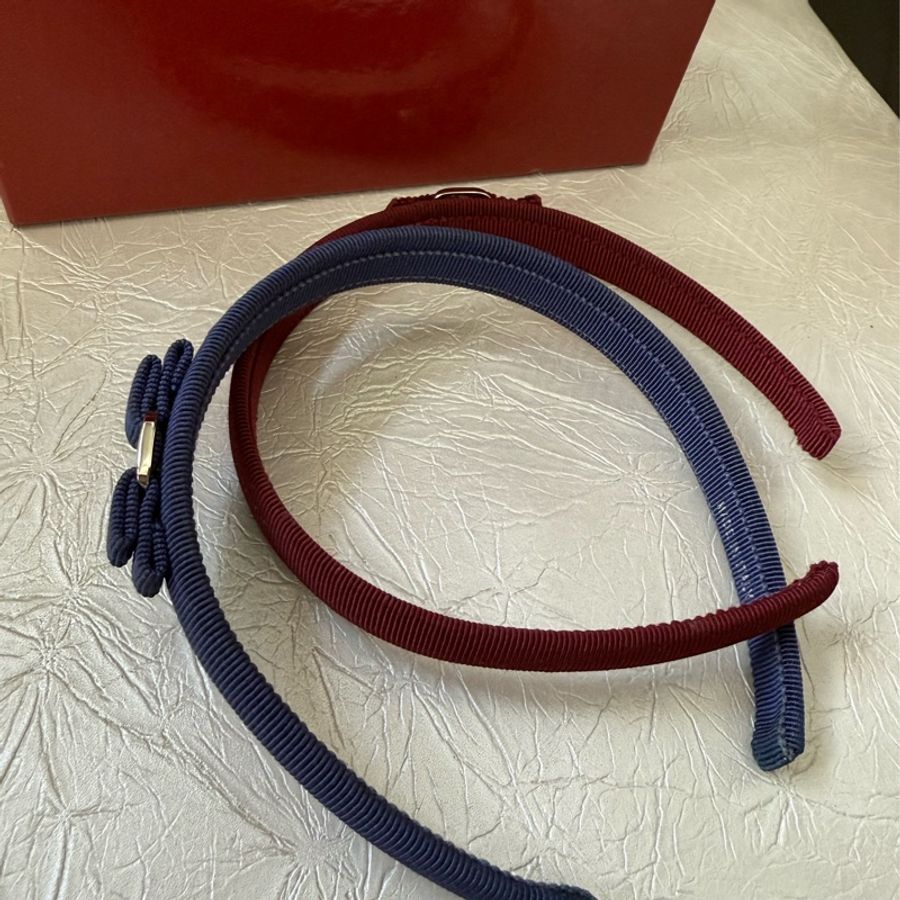 全新真品Ferragamo窄版蔚藍色銀logo vara蝴蝶結髮圈-3