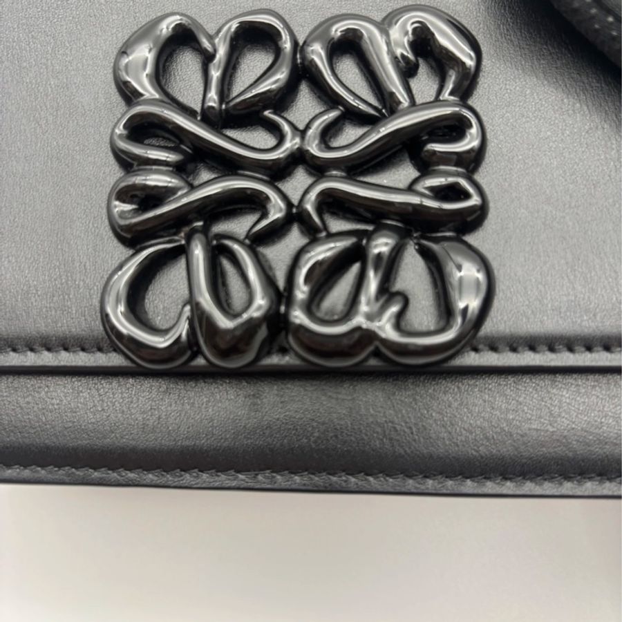 Loewe Goya 單色釉小牛皮斜背/肩背包-7