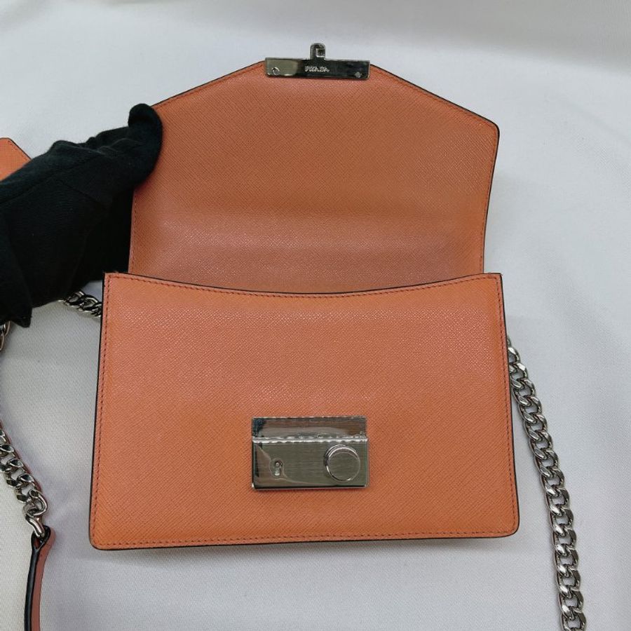 PRADA 橘色皮革鏈條包-4