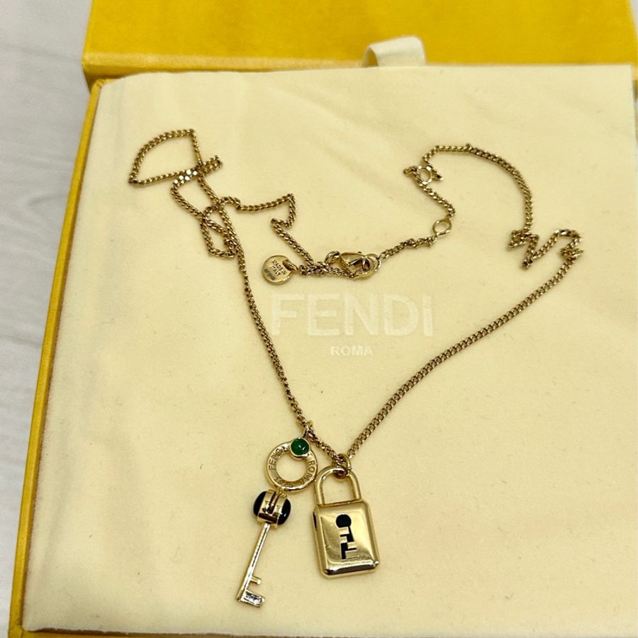 FENDI 鎖 鑰匙 項鍊 金色-5