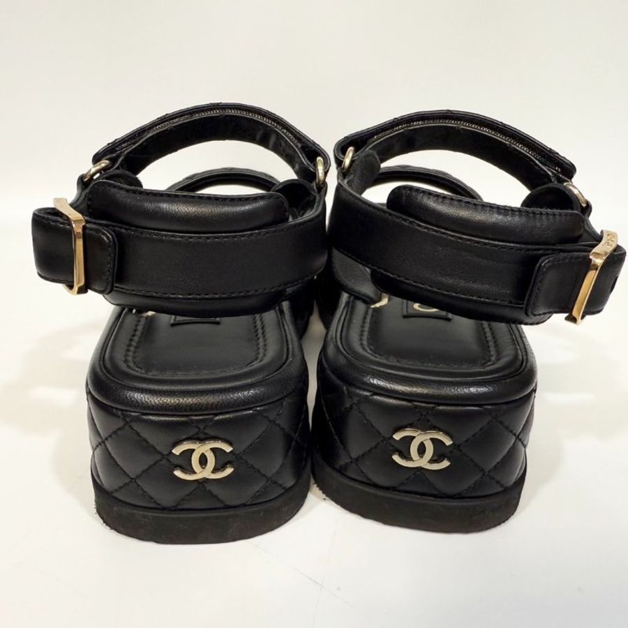 CHANEL鞋黑金菱格厚底涼鞋-6