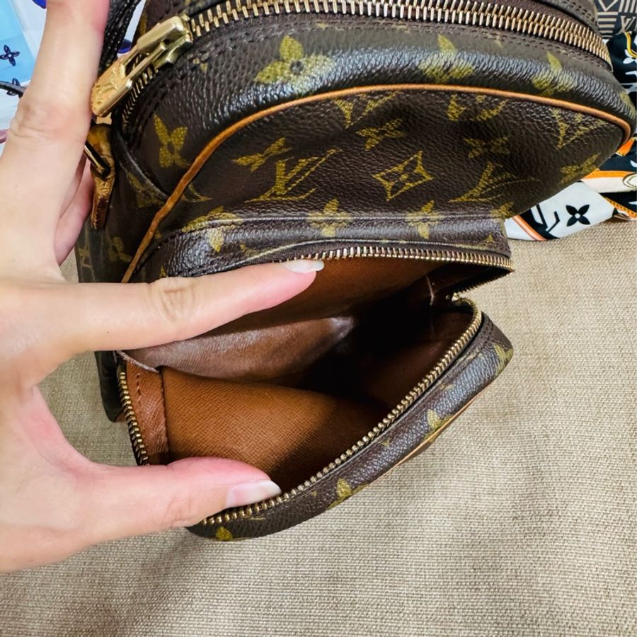售二手真品LV 經典 Monogram Amazone M45236 雙層 小子母 斜背包 相機包 航空包 記者包-24