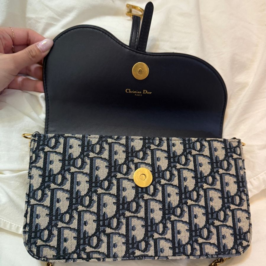 Dior Saddle 中型附鏈帶手拿包/WOC-3