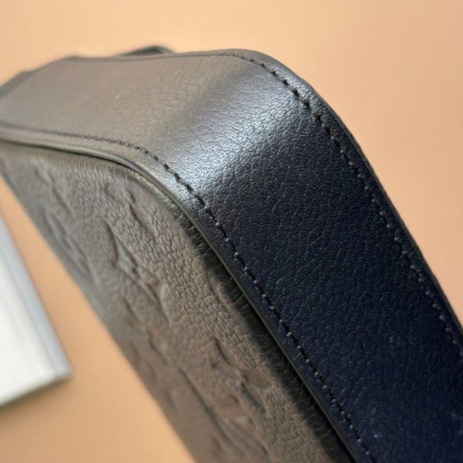 ::LOUIS VUITTON:: LV M82477 Félicie Pochette 黑壓紋三合一WOC-11