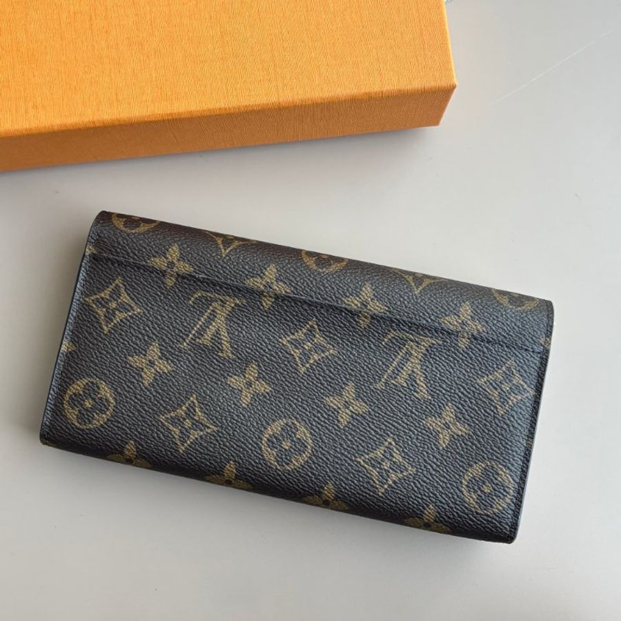 ::LOUIS VUITTON:: LV M60531 Sarah 金釦信封式長夾-1