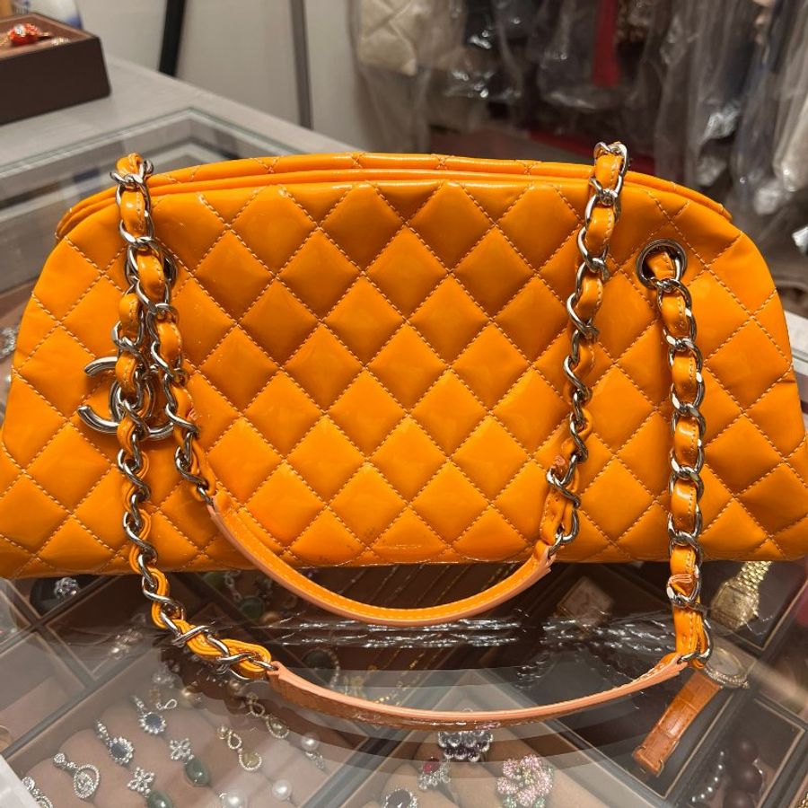 【二手真品】 Chanel Glazed Calfskin Quilted Medium Just Mademoiselle Bowling Bag 釉面小牛皮包(橘色) (36.83x19.05m)【母親節限時降價出售】-9