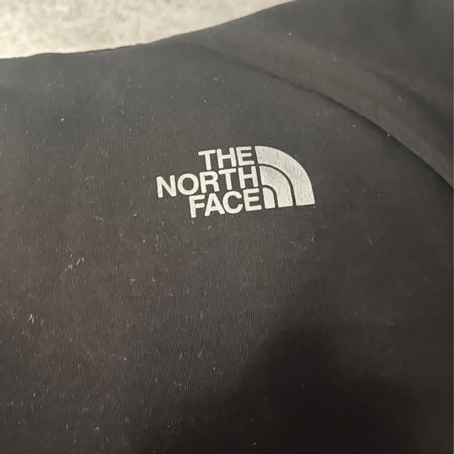 The North Face 北臉 薄潛水防寒衣材質長版上衣-3