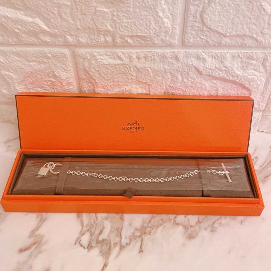 近新閒置✨ HERMES愛馬仕Amulettes Cadenas 鎖頭吊墜925純銀手鍊-2