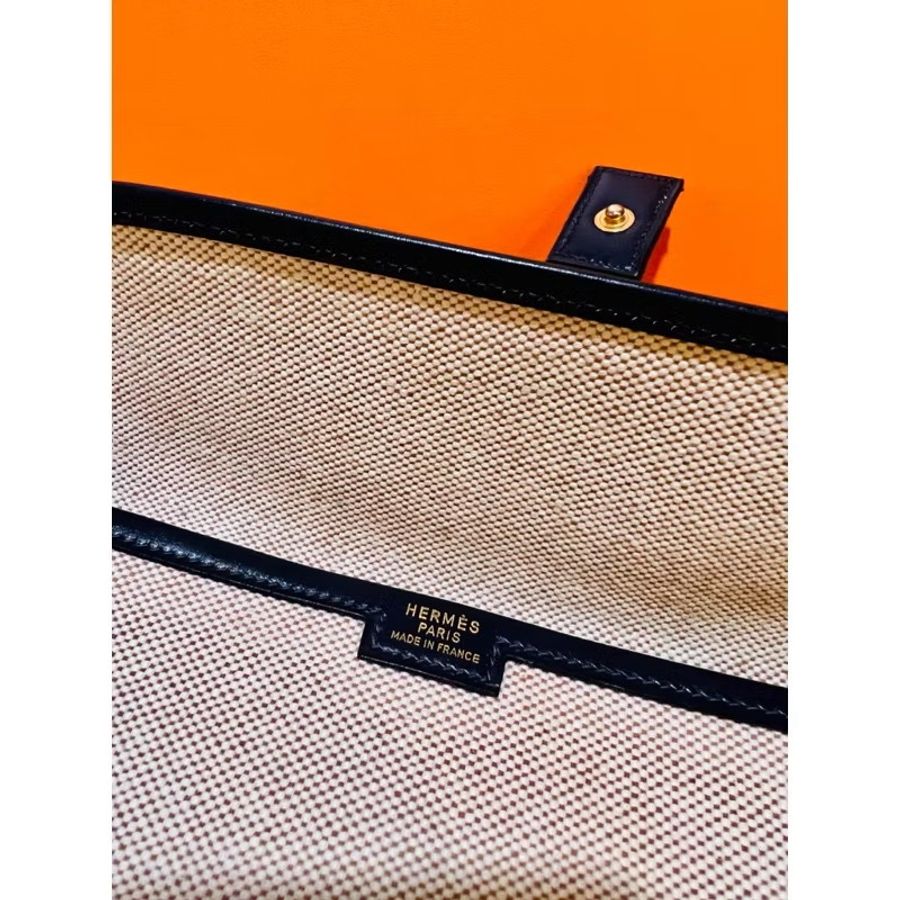 Hermès 已絕版優雅氣質手拿包-11