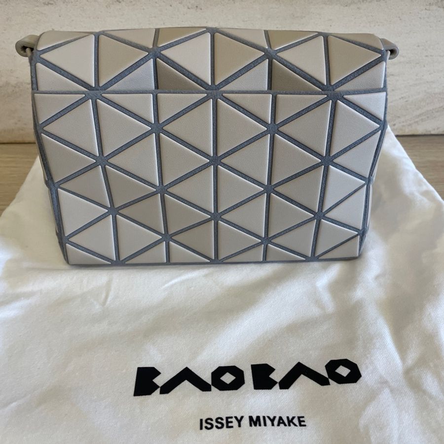 Bao Bao Issey Miyake 2025年3月FOSSETTE-1