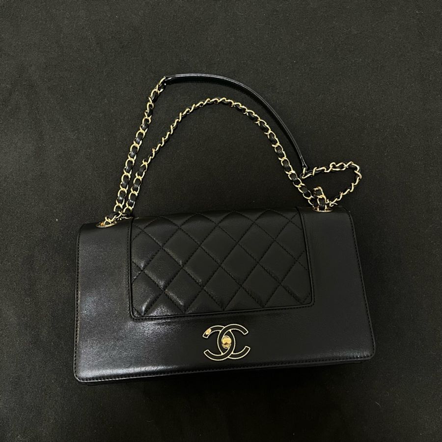香奈兒 Chanel Mademoiselle Flap Bag Large 黑金牛皮菱格肩背包-8