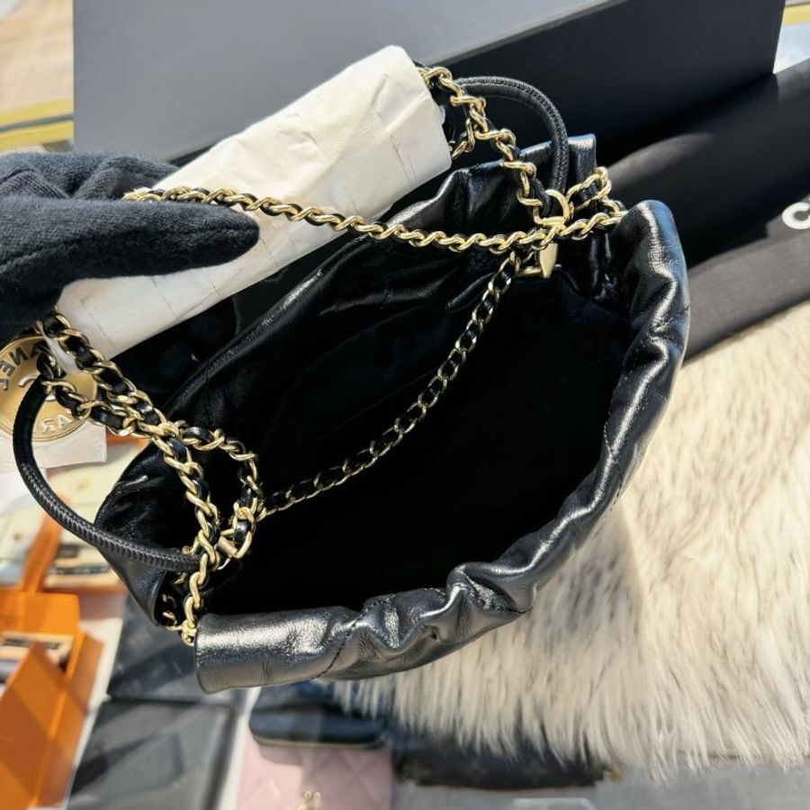 CHANEL 22 迷你包-2