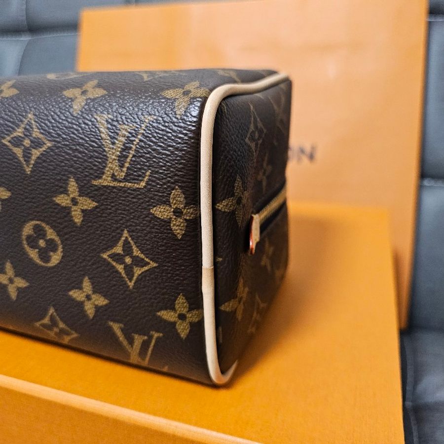 特價!LV 老花手拿包(男.女通用)-7