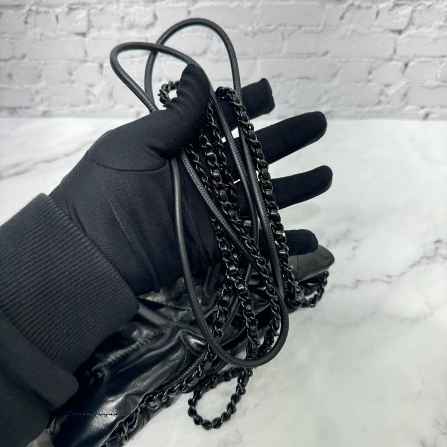 全新 CHANEL 22bag mini so black 🈶購證-15