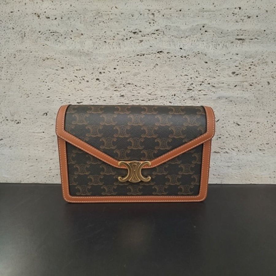 🌿春季限時降價🌿Celine 113322 Triomphe 老花凱旋門信封包-2