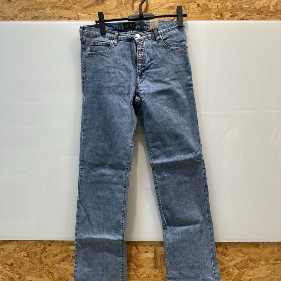 【美收精品】ARMANI JEANS牛仔長褲 A-653【隔月月中將轉賣至日本 上架期限30天】-0
