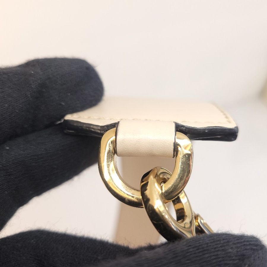 Loewe barcelona 巴塞隆納 肩背包 燕麥白-21