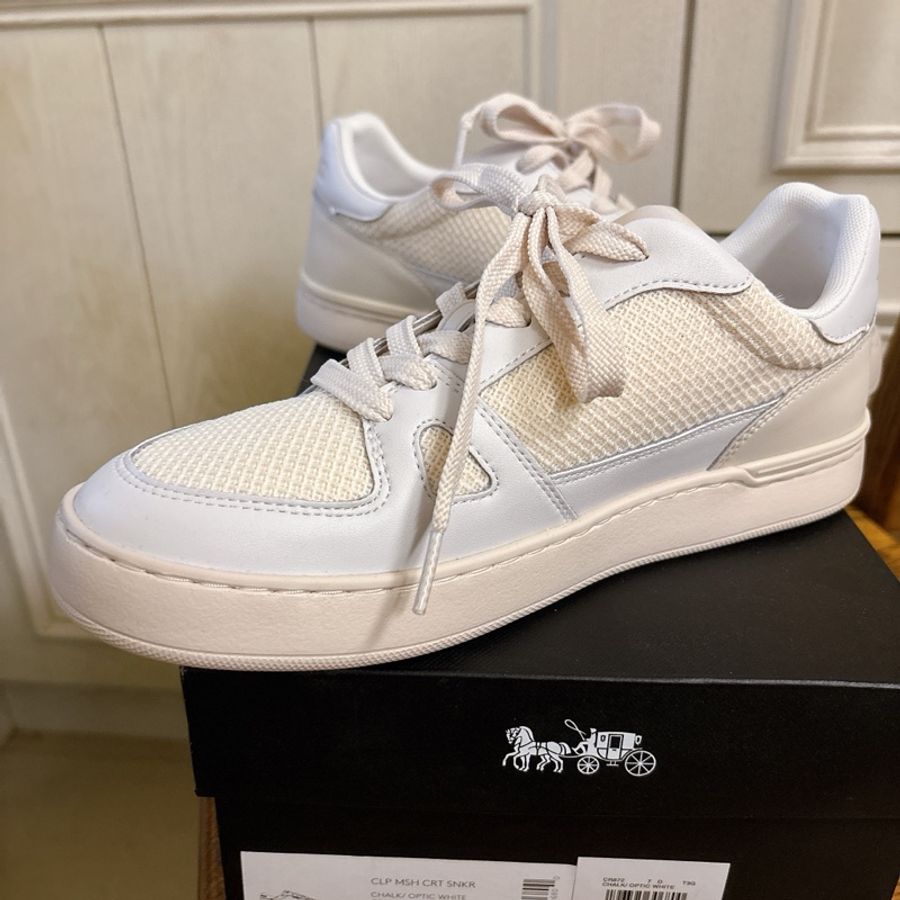 Coach 米白色休閒鞋 Coach 米白色 布鞋 休閒鞋 clip court sneakers-0