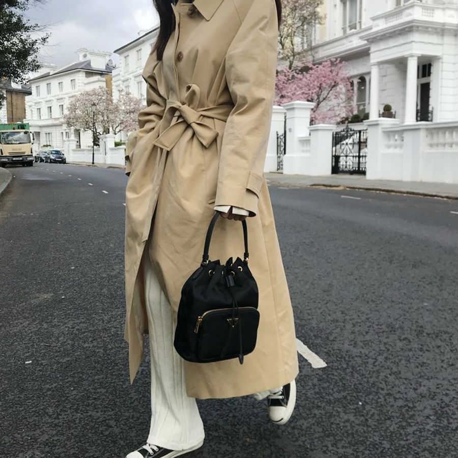 🌸2025春夏新品🌸Prada 1BH038 Duet 尼龍提把水桶包 黑色-9
