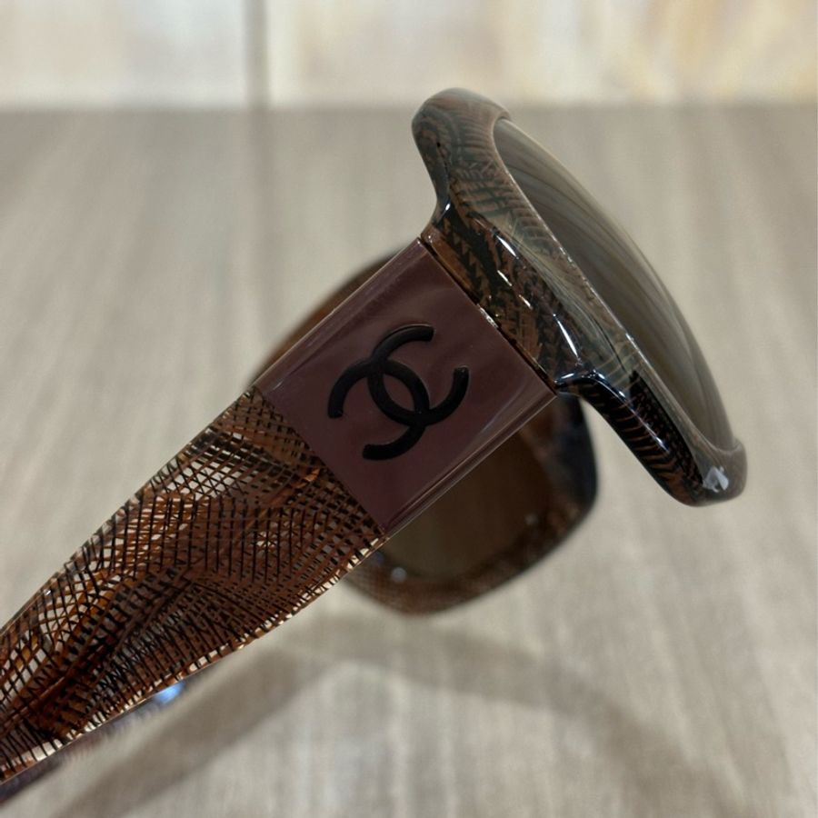CHANEL 雙C LOGO 咖啡 大膠框 新款 蛇皮 壓紋 蛇紋 墨鏡 太陽眼鏡 GAGA-2