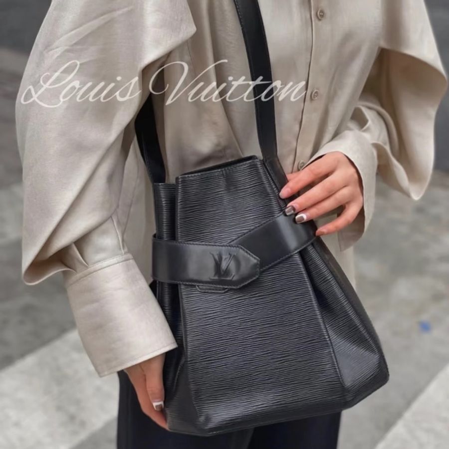 Louis Vuitton LV Epi水波紋八角型水桶包✨近全新未使用-0
