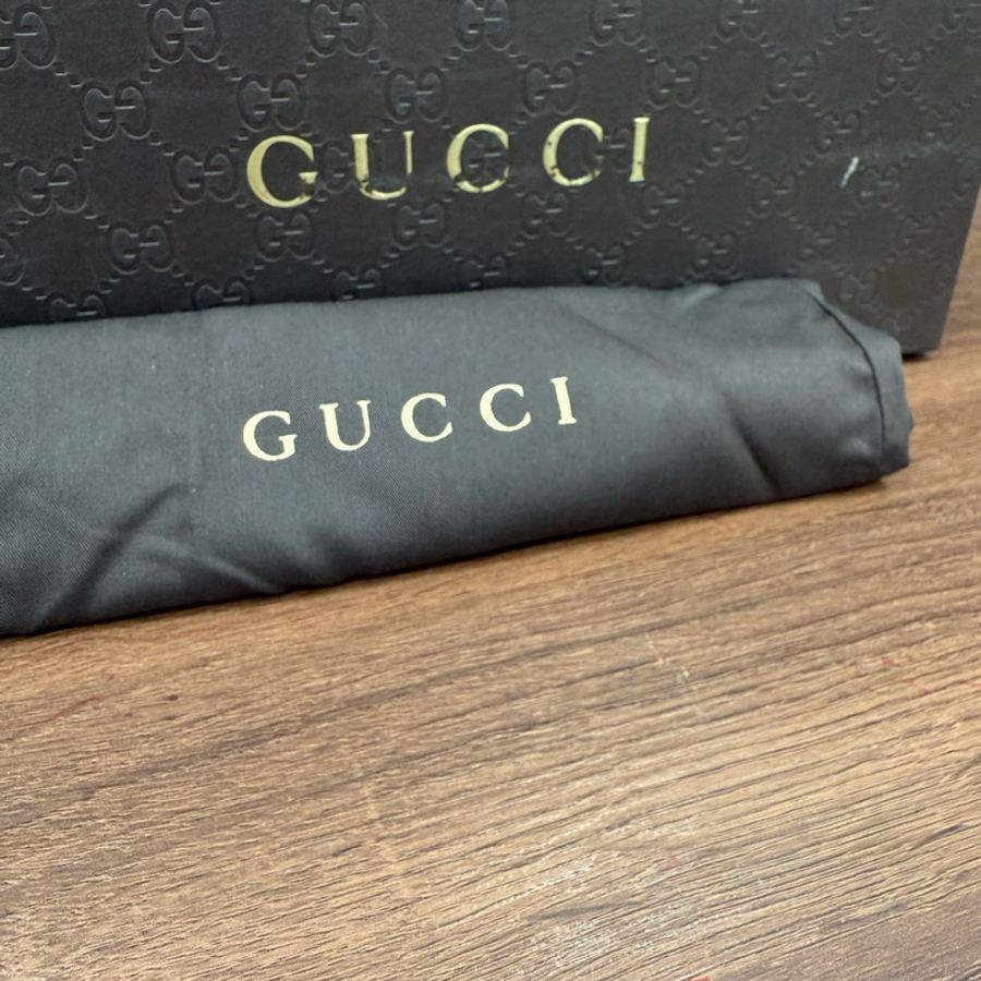 Gucci 麂皮娃娃鞋-10