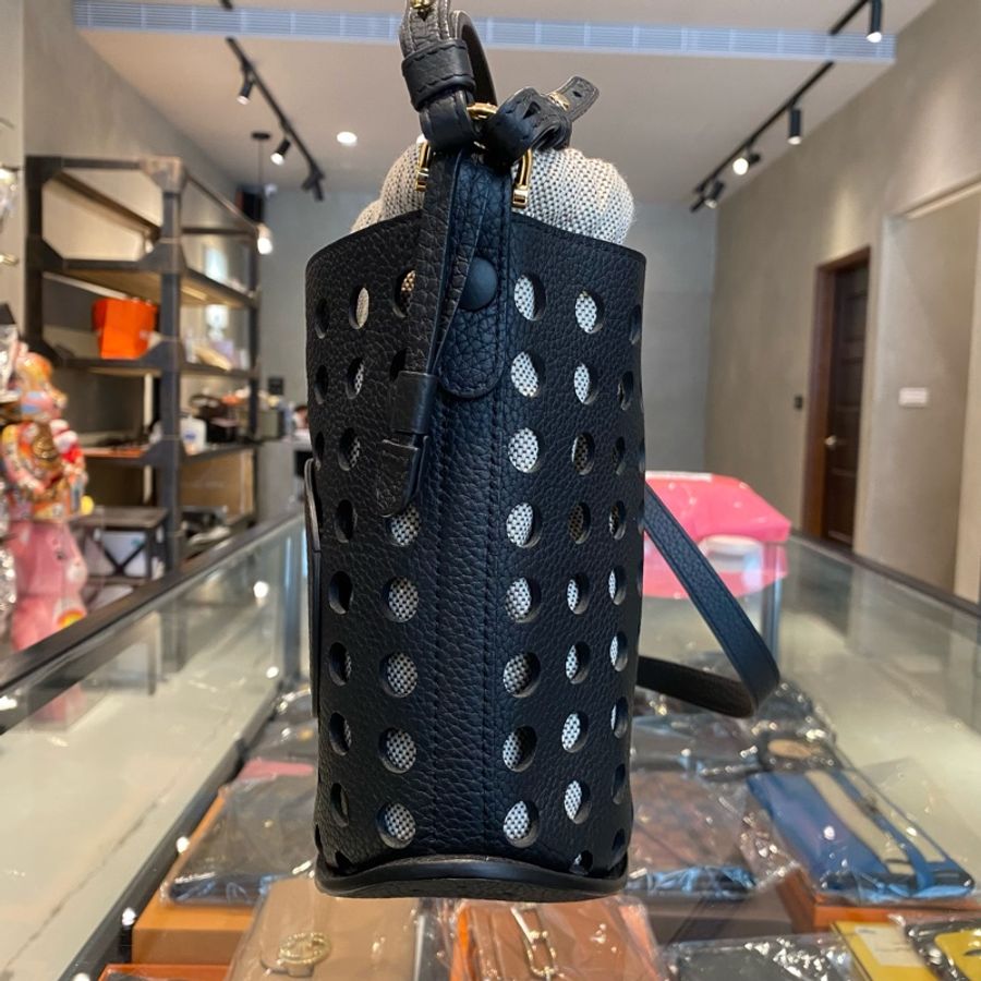 Delvaux Pin Mini Bucket Airess 絕版洞洞水桶包-2