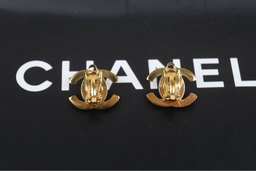 Chanel 經典雙C轉釦耳夾-6